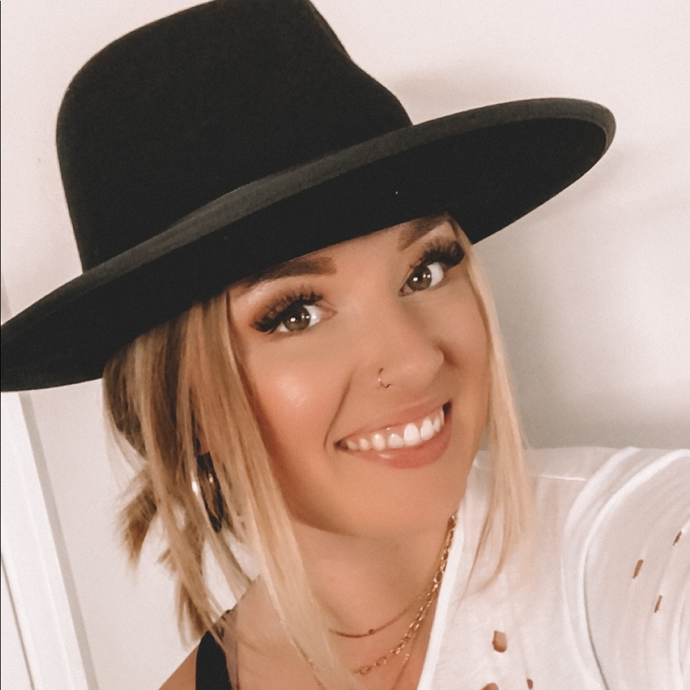 Meet your Posher, Kelsey